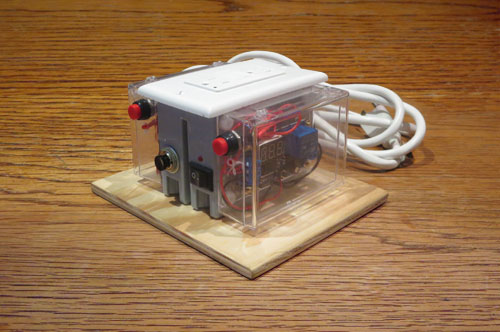 Pulse timer controller for plug-in soldering irons